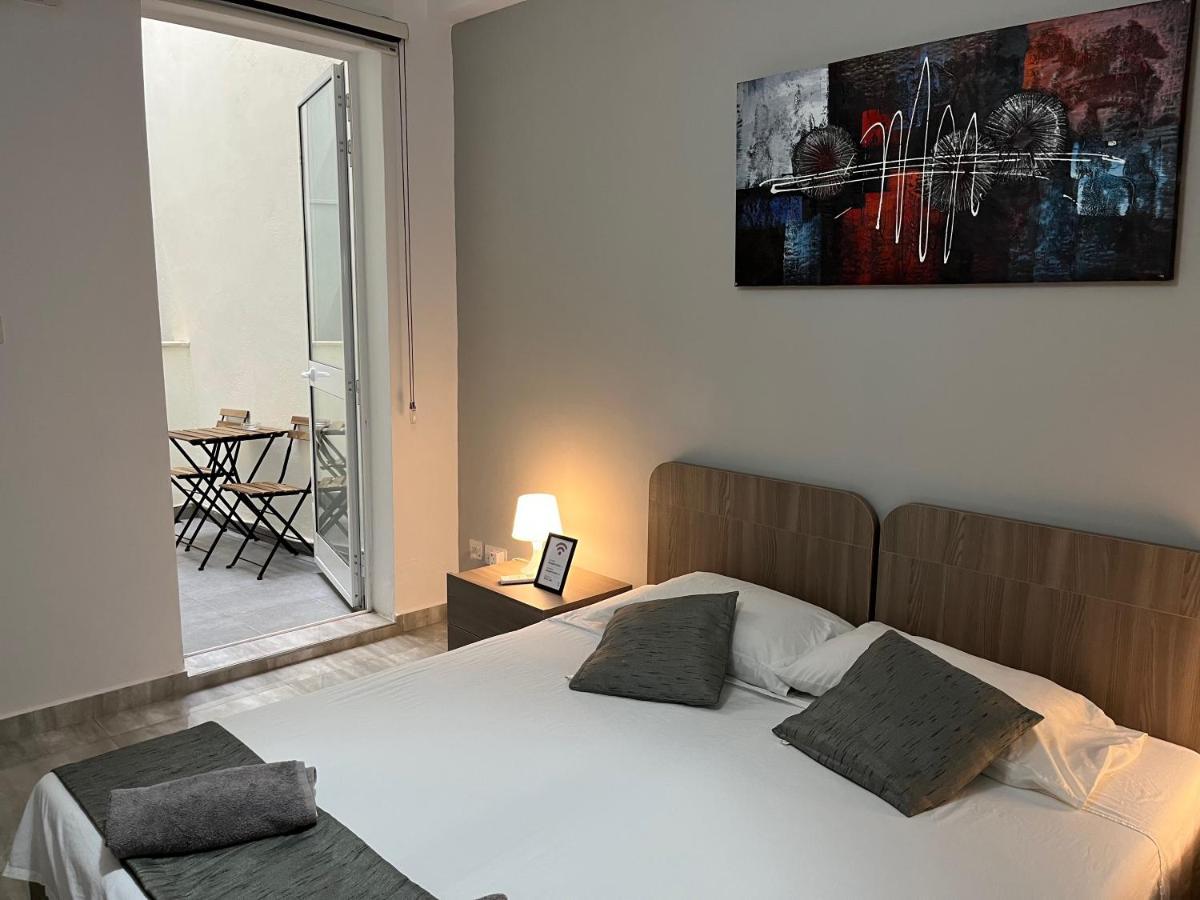 F7 Room 1, Private Double Room With Private Bathroom In Shared Flat Msida Zewnętrze zdjęcie